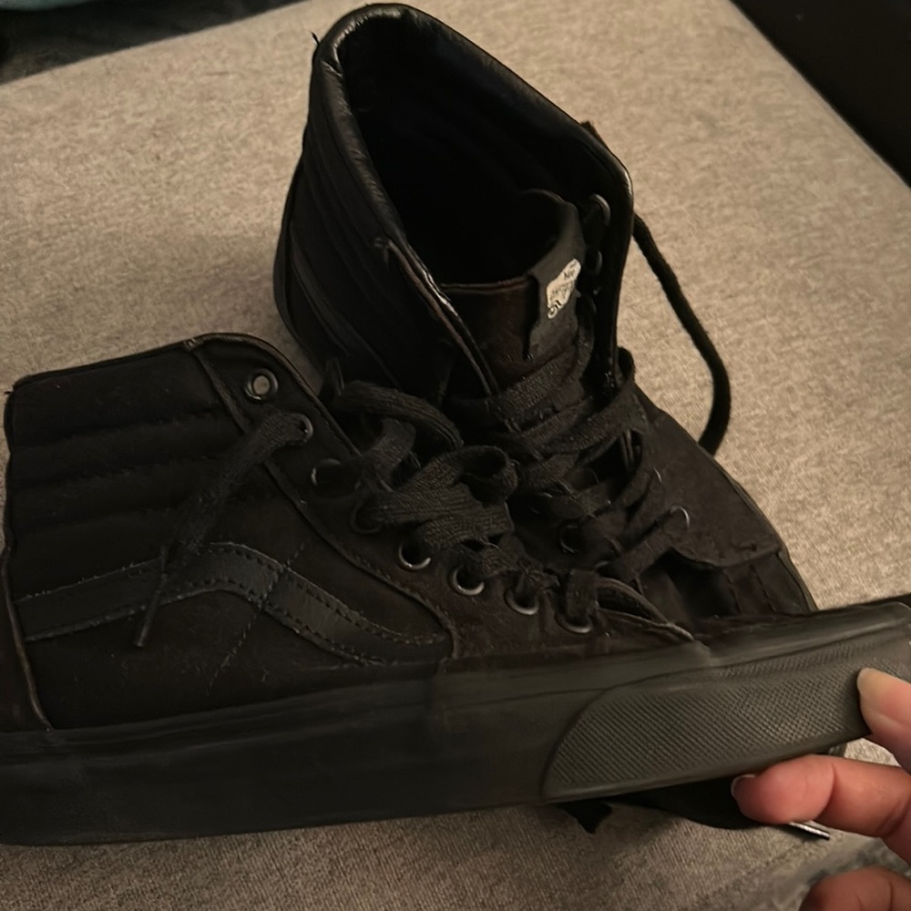 Black Hightop vans